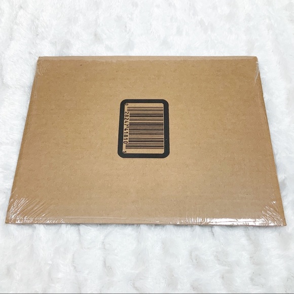 Northwest Publishing Corp 1999 lioness with cub print - Picture 5 of 5